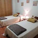 アパート Piso Turistico Perotas *