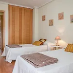 Piso Turistico Perotas アパート *