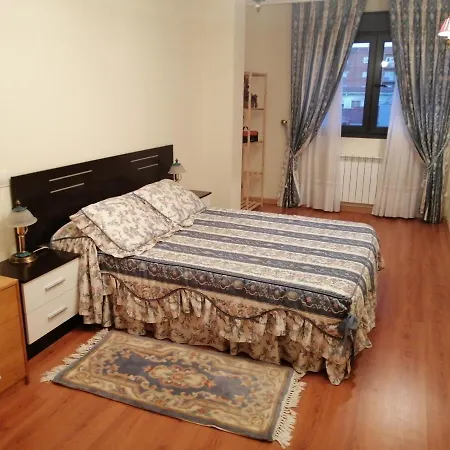 Apartment Piso Turistico Perotas *