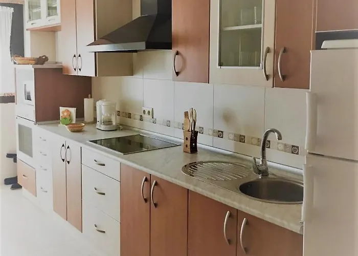 Apartment Piso Turistico Perotas *