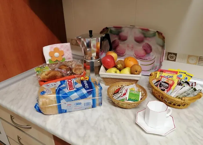 Piso Turistico Perotas Apartment *